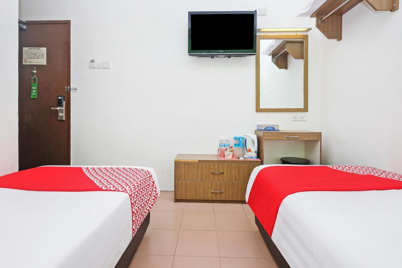 Oyo 850 Gold Star Hotel Chukai Eksteriør bilde
