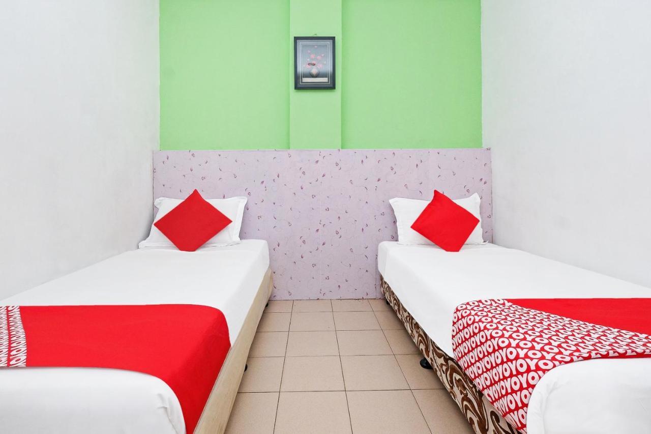 Oyo 850 Gold Star Hotel Chukai Eksteriør bilde